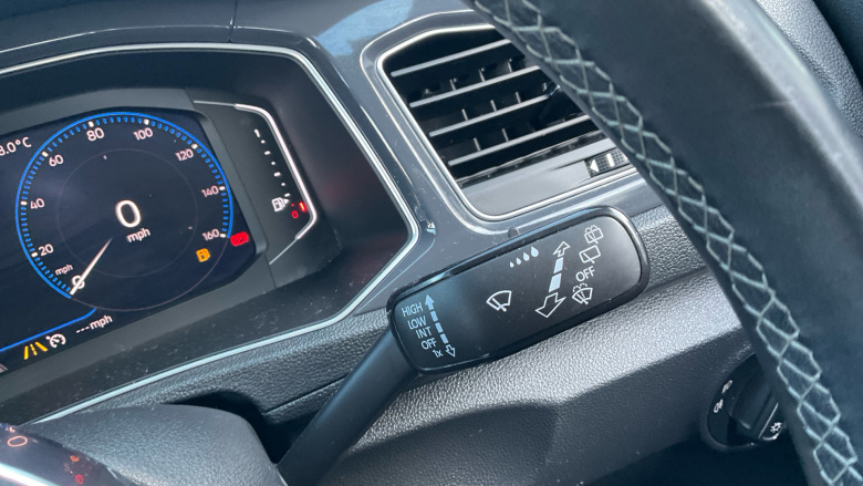 Volkswagen T-Roc 1.5 TSI EVO R-Line 5dr Petrol Hatchback